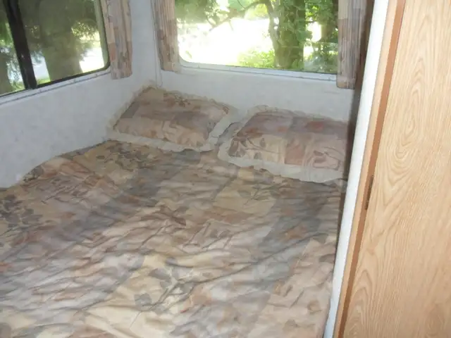 Travelaire Motorhome in RVs & Motorhomes in Delta/Surrey/Langley - Image 3