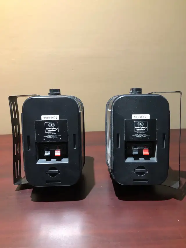 Speakers in General Electronics in Oakville / Halton Region - Image 4