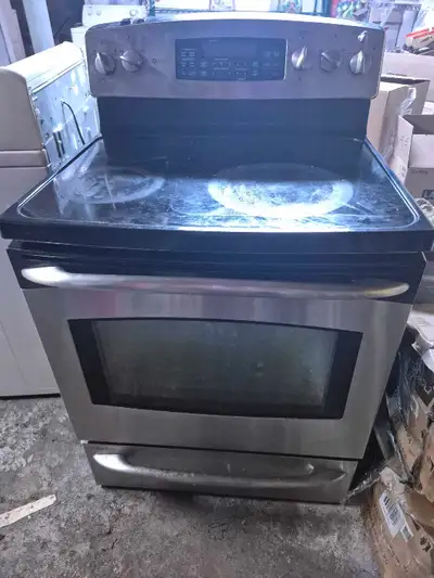 Cuisinière, laveuse & sécheuse, Frigo, View more