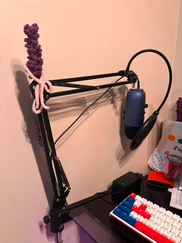 Gaming setup in Desktop Computers in Kingston - Image 5