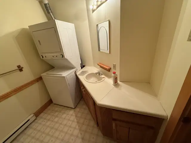 One-Bedroom Apartment for Rent – Private Entrance in Long Term Rentals in Annapolis Valley - Image 8