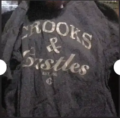 Crooks and castles t-shirt/Size L/G/good condition/cash and pickup only.