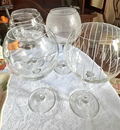 MIKASA STEMWARE, WINE GLASSES, balloon shape, 4 patterns, 2 sets, View more
