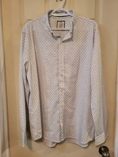 2- Men's XL Denver Hayes dress shirts silky feel, View more