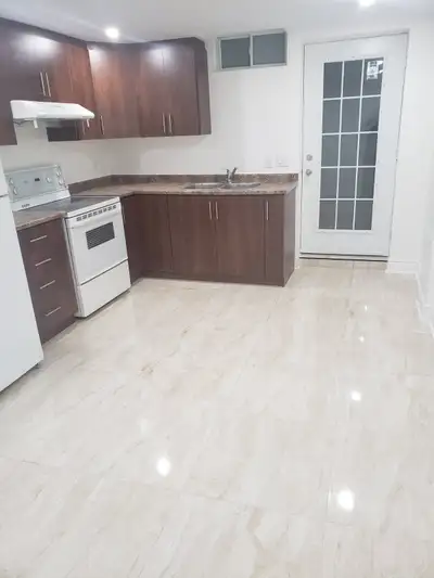 1 bedroom Basement for rent- Sandalwood and dixie intersection