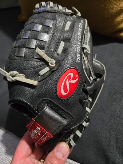 Rawlings 10" Baseball Glove, View more