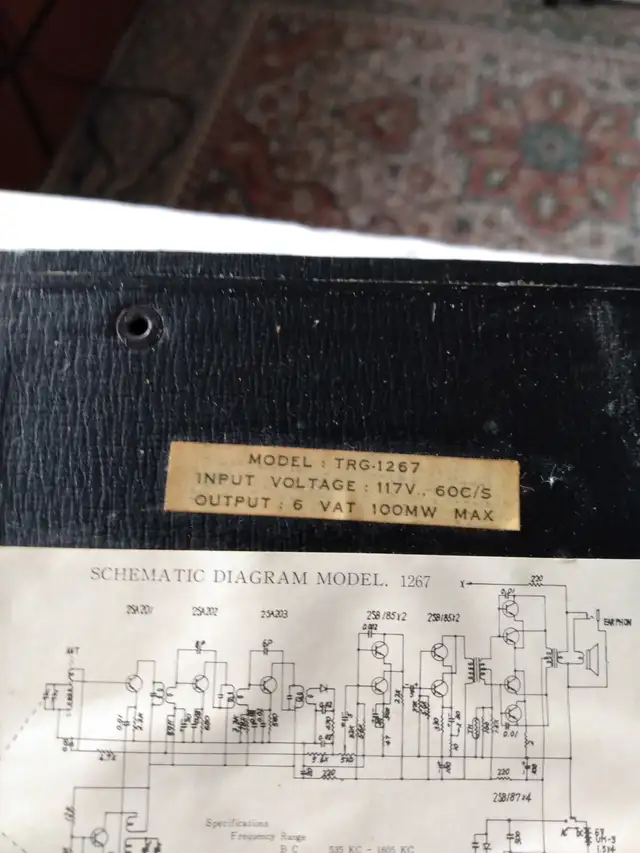 Vintage Granada AM Radio in General Electronics in Oshawa / Durham Region - Image 3