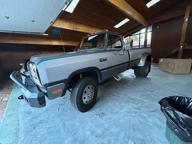 92 Dodge dually 571064642962073603