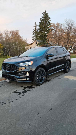 2022 Ford Edge