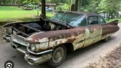 Hello kijiji -I'm searching to buy Cadillacs coupes or convertibles from 1955-1964- love the fin car...