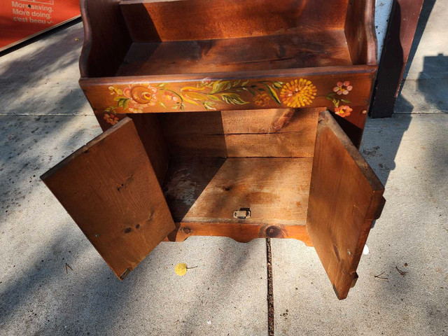 Wood Cabinet  in Hutches & Display Cabinets in St. Albert - Image 4