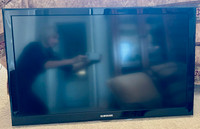 Samsung LCD TV  40 Inch