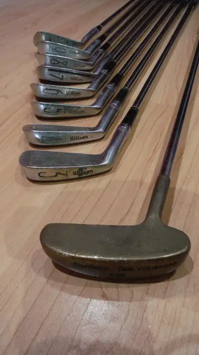 Bâtons de golf, Fers Wilson et Putter MacGregor, View more