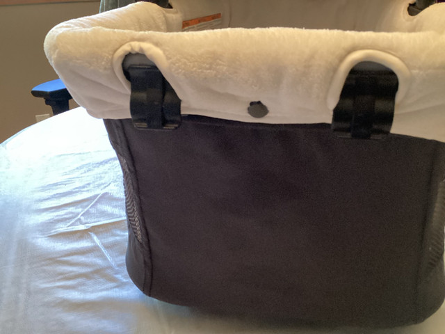 Baby Bassinet Topper for Pack and Play in Cribs in Guelph - Image 2
