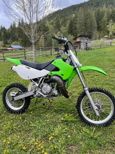 2008 kx65 Second owner. Runs fine. Call or text 2508041340