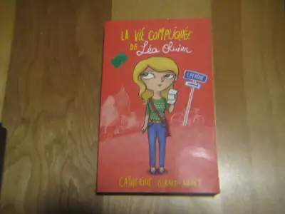 La vie compliquée de Léa Olivier. Tome 1. PERDUE., View more