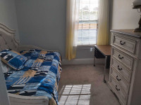 Furnished rooms for rent,monthly