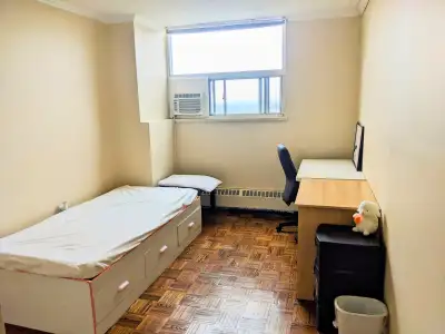 ⭕Furnished Large Finch Yonge condo room all inclusive Aug 1