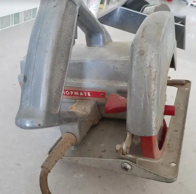 Vintage Shopmate 7" Clutch Saw Circular Saw in Power Tools in Markham / York Region - Image 5