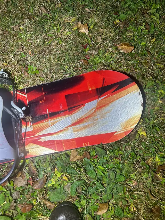 snowboard430665554754938884