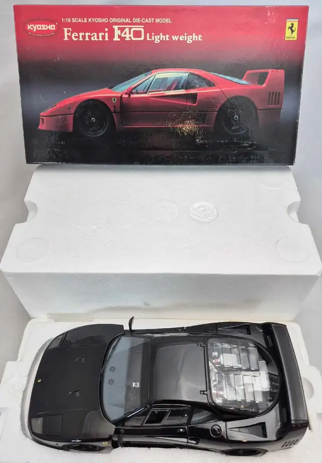 Ferrari F40 Light Weight Version Nero Black 1:18 Diecast Kyosho in Arts & Collectibles in Markham / York Region - Image 11
