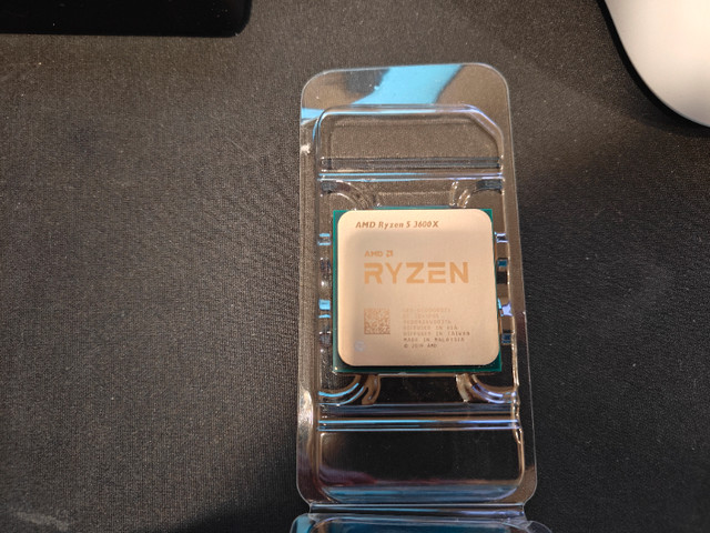 AMD Ryzen 5 3600X 3.8GHz 6Core 12Thr 32M Socket AM4 CPU in System Components in Oshawa / Durham Region