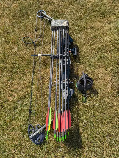 Browning Rage Compound Bow with Quiver, Arrows and Release, View more