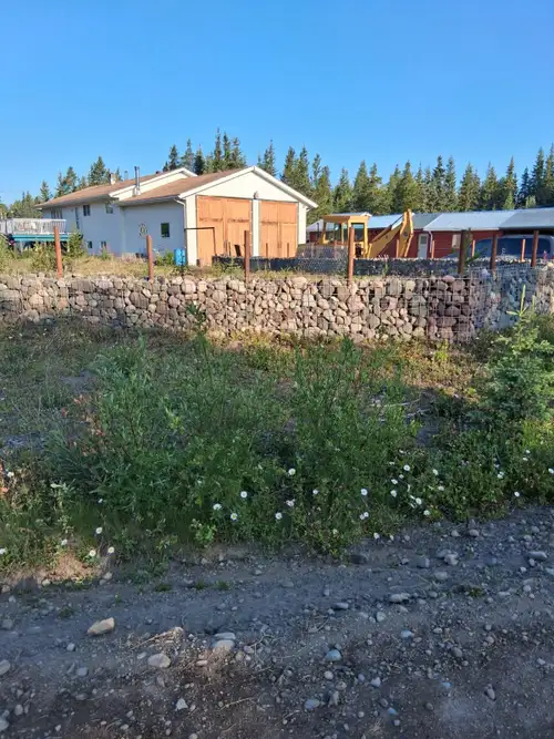 Rent to Own or Owner willing to finance this 3170 square foot home on 5.92 acres located at 18636 Pa...