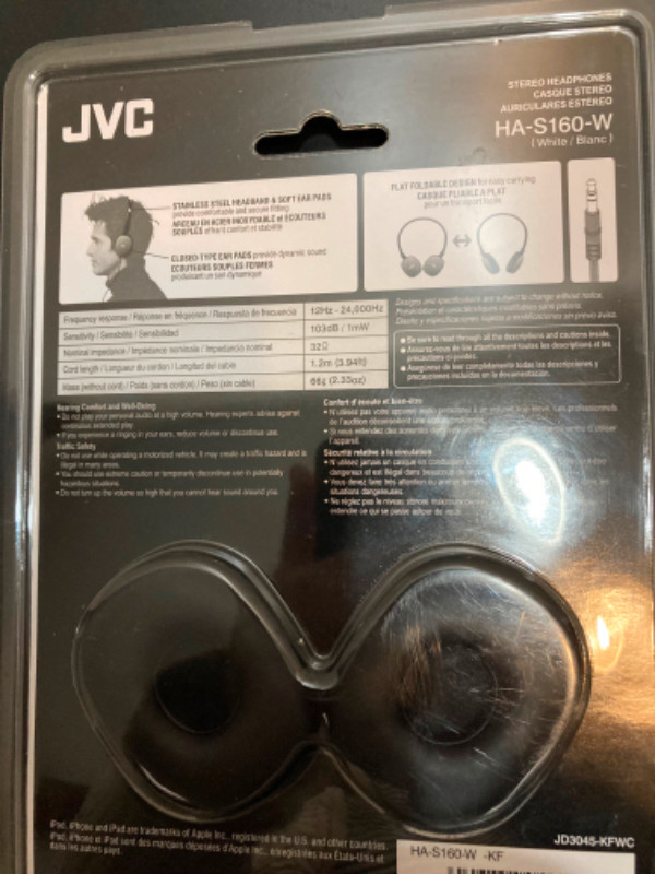New JVC flats stereo headphones in Headphones in Edmonton - Image 2