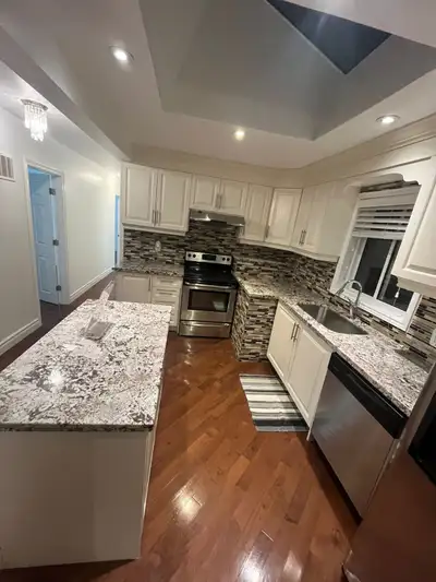 PRIME LOCATION ALL AMENTITIES ARE NEAR BY SEMI FURNISHED WALKABLE DISTANCE TO BUS STAION LOCATED NEA...