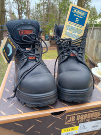 Work Boots (NEW) size 10 (wide)