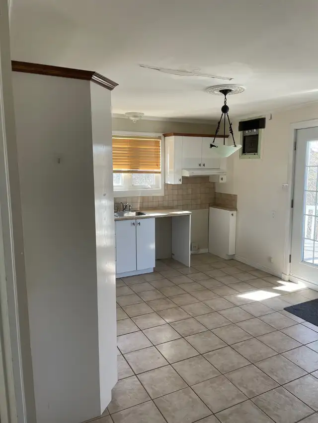Appartement 4 1/2 à louer in Long Term Rentals in Saguenay - Image 8