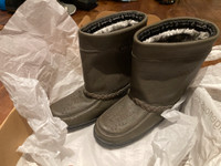 New Manitobah Mukluks Half Tamarack Winter Boots