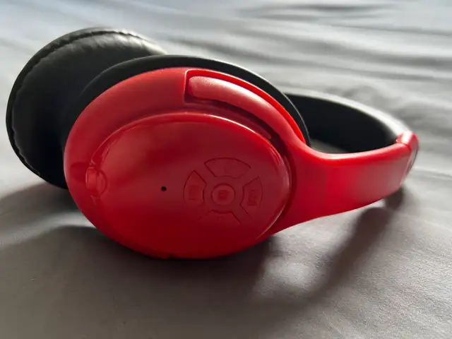 Polaroid Bluetooth Headphones576496174105241604
