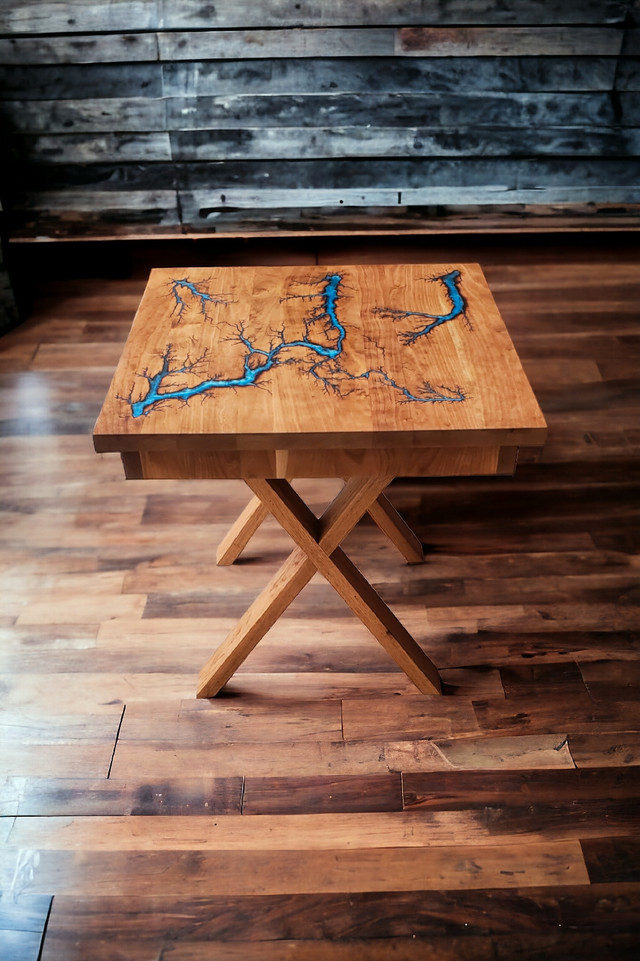 Cherry table fractal burned  in Other Tables in City of Toronto