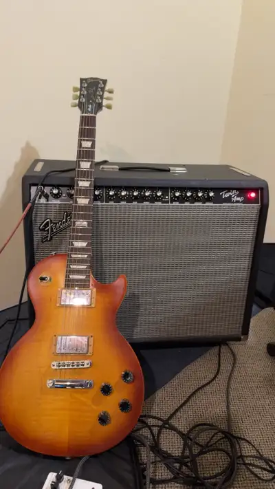Fender Twin Amp, View more