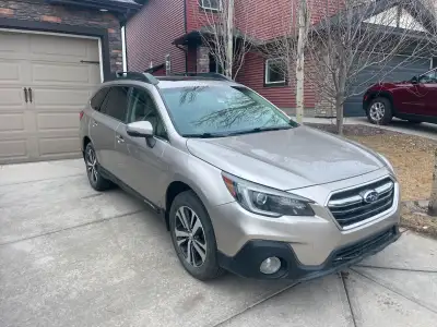 For Sale: 2018 Subaru Outback 2.5i Limited with EyeSight Package Located in NW Calgary Asking Price:...