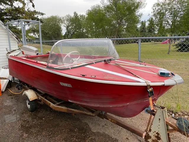 Aluminum boat in Powerboats & Motorboats in Lloydminster - Image 2