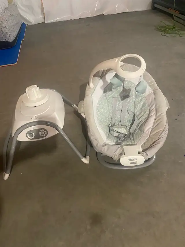 Graco Duet Glide Swing with Portable Rocker in Playpens, Swings & Saucers in Winnipeg - Image 6