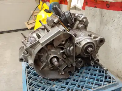 I have a bottom end engine assembly for a 1991 Suzuki TS200R that I was keeping as a spare. Assembly...