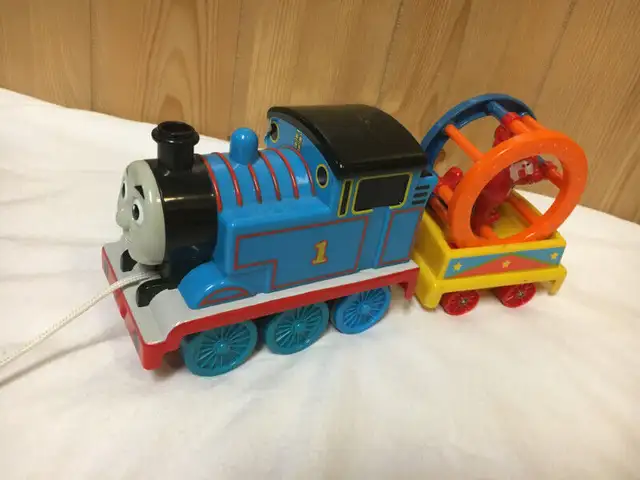 Thomas the Train Musical Pull Toy in Toys in Chatham-Kent - Image 2