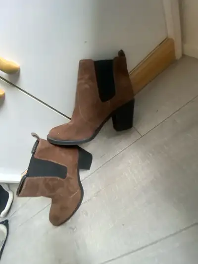Women’s Brown Suede Chelsea Ankle Boots  Size EU 39, View more