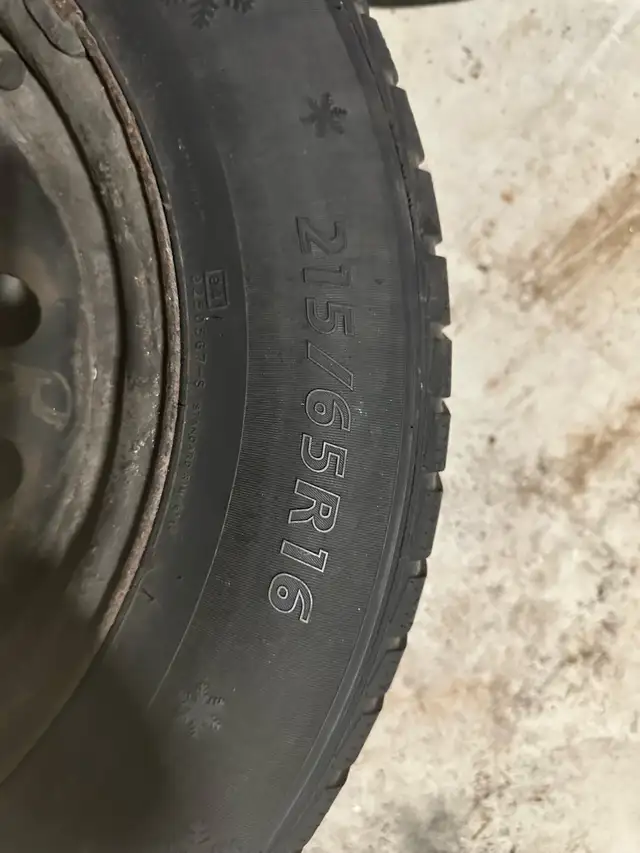 215/65R16 in Tires & Rims in Markham / York Region - Image 3
