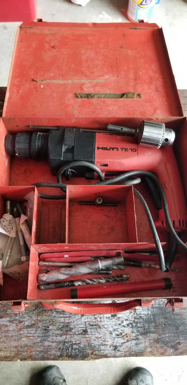 Hammer drill in Power Tools in Sault Ste. Marie
