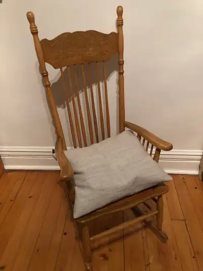Beautifully refurbished antique rocking chair Never used since Excellent condition Original model An...