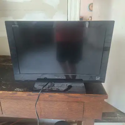 Sony Bravia 22" TV, View more