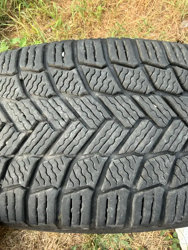 Honda 16” Wheels + Michelin X-Ice Snow Winter Tires – $400 OBO in Tires & Rims in Vancouver - Image 3