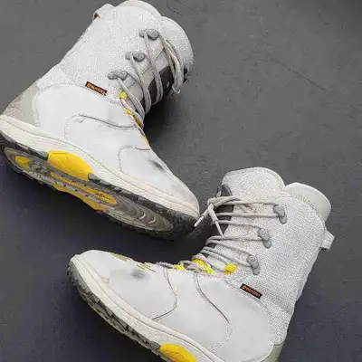 Womens size 9 BURTON Snowboard Boots $145, View more