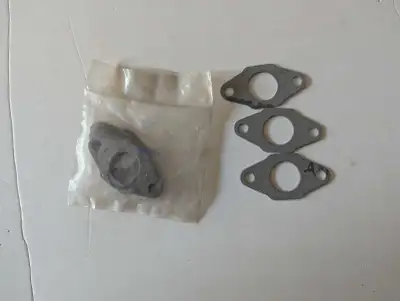 Carburetor to Block Gasket fits Lawn-Boy F Series 609476, View more