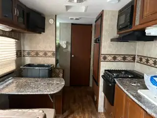 2014 Passport 2400BH – Grand Touring Trim – Fully Upgraded in Travel Trailers & Campers in Nanaimo - Image 8